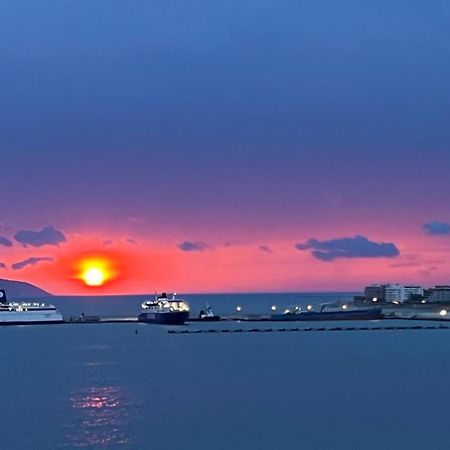 Marina Premium Hotel & Apartment Vlorë Eksteriør billede