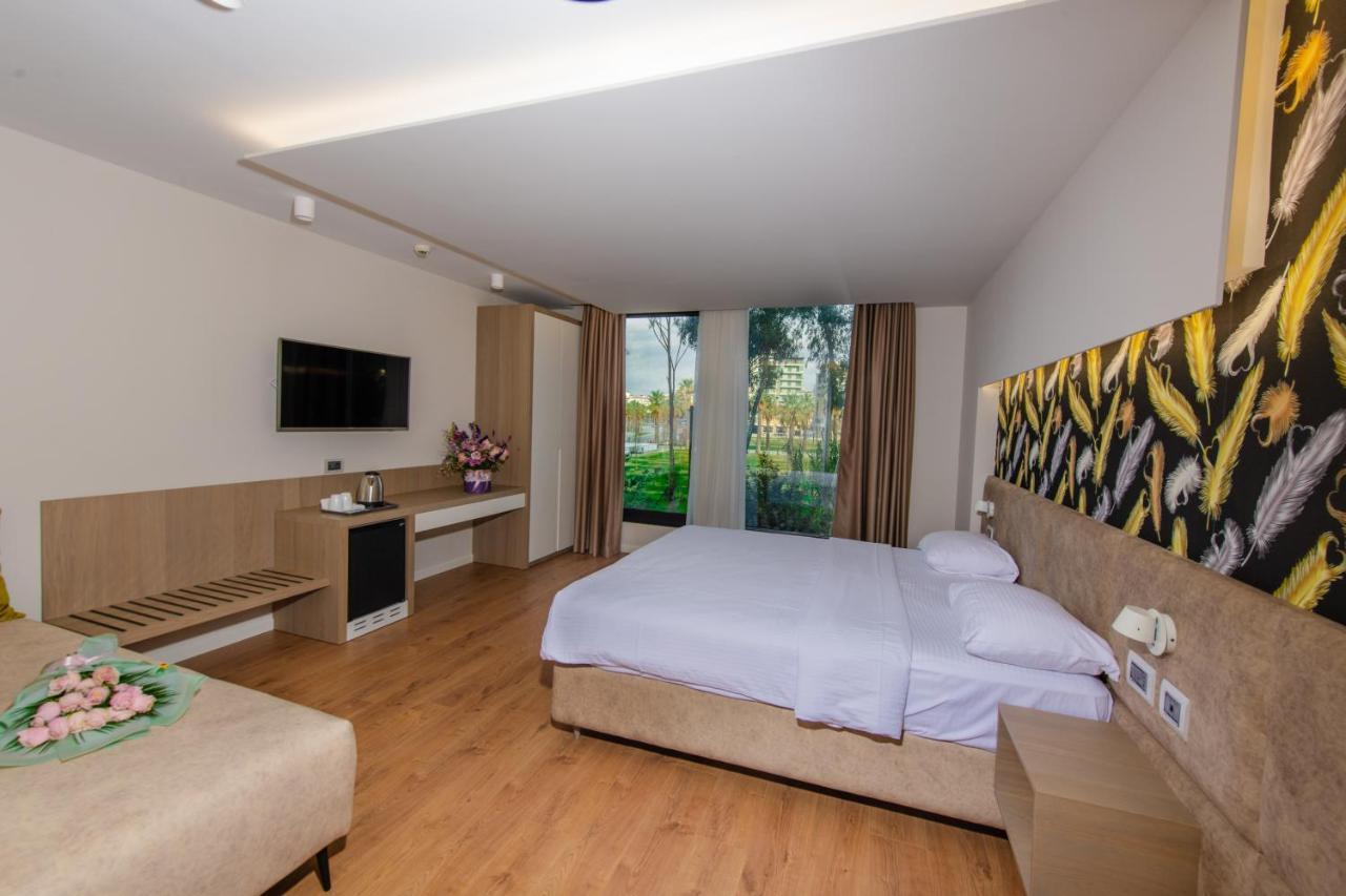 Marina Premium Hotel & Apartment Vlorë Eksteriør billede