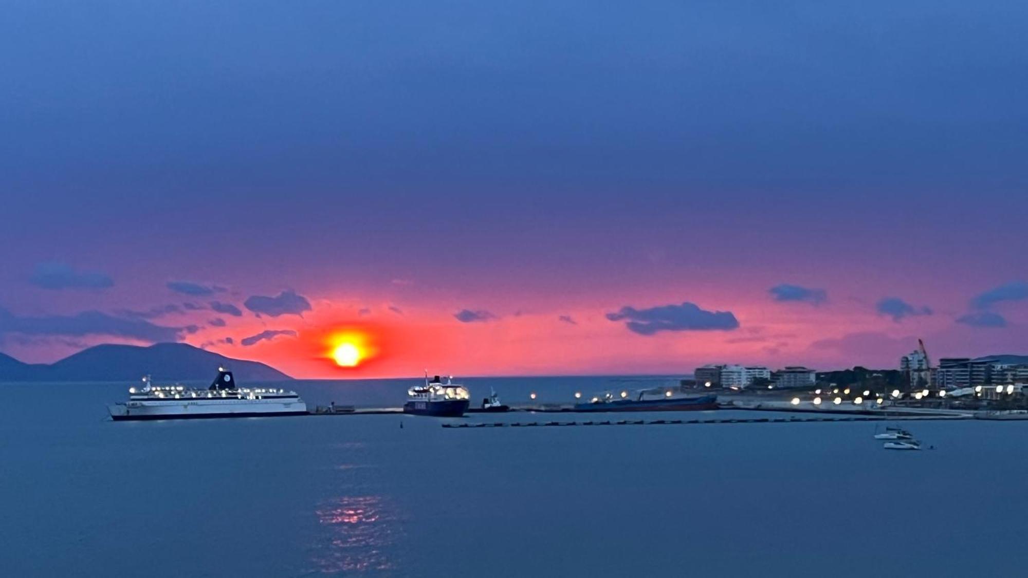 Marina Premium Hotel & Apartment Vlorë Eksteriør billede