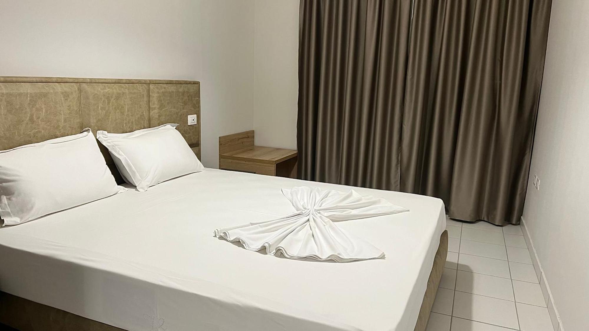 Marina Premium Hotel & Apartment Vlorë Værelse billede